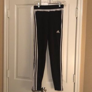 Adidas women’s track/soccer style pants.